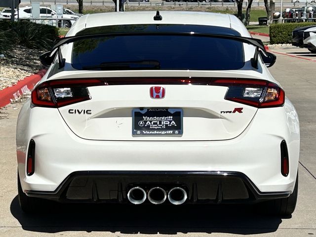 Used 2023 Championship White Honda  image 5