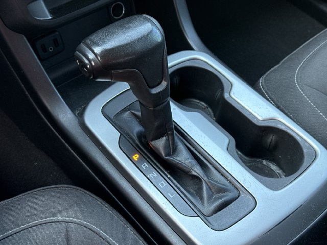 Used 2020 Summit White Chevrolet LT image 18