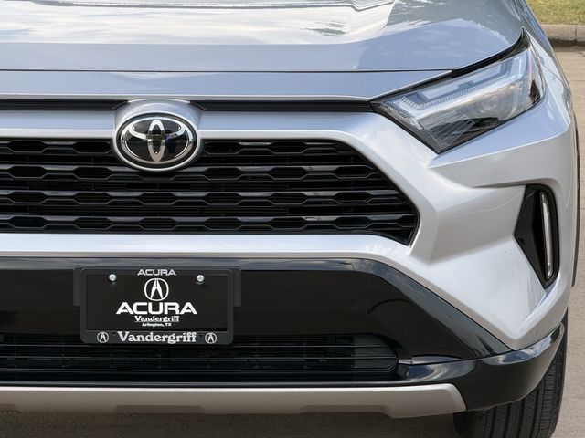 Used 2025 Silver Sky Metallic/Midnight Black Metallic Toyota XSE image 8