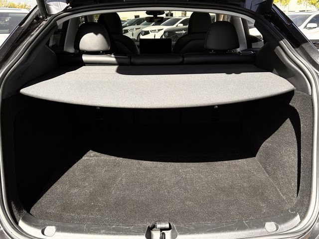 Used 2024 Stealth Gray Tesla Long Range image 31