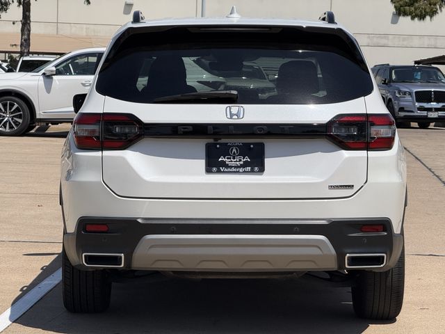 Used 2023 Platinum White Pearl Honda Touring image 5