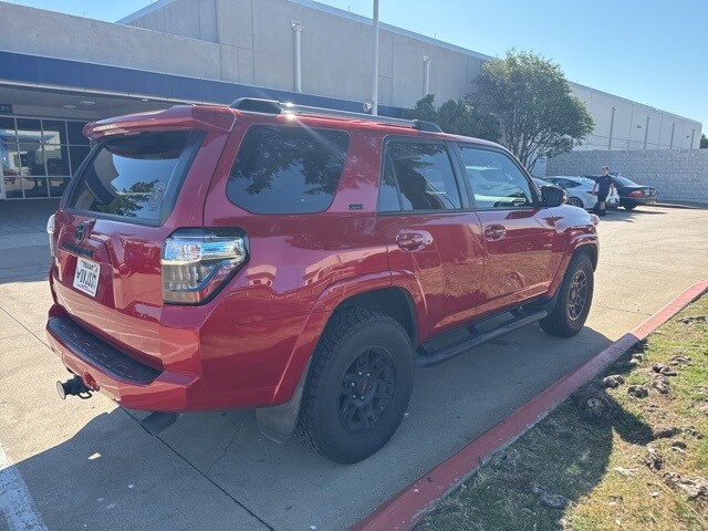2021 Toyota 4Runner SR5 Premium photo 4