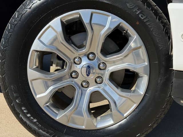 Used 2023 Oxford White Ford Platinum image 9