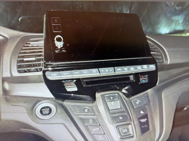 Used 2025 Modern Steel Metallic Honda EX-L image 9