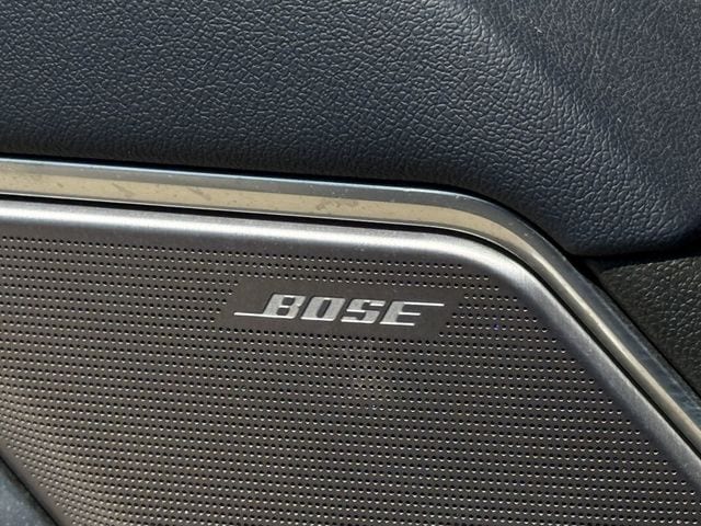Used 2023 Iridescent Pearl Tricoat Chevrolet High Country image 22