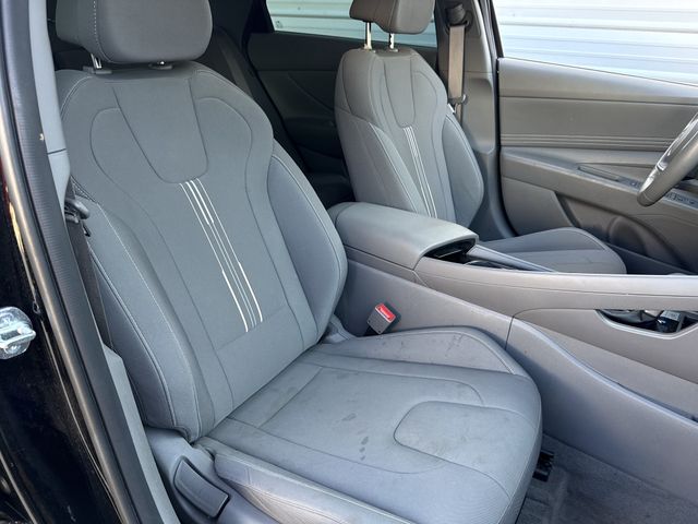 Used 2025 Abyss Black Hyundai SEL Convenience image 26