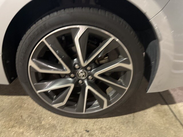 2020 Toyota Corolla SE photo 4