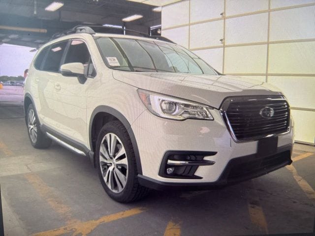 2022 Subaru Ascent Limited 8 Passenger's photo