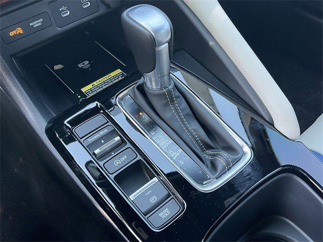 Used 2026 Platinum White Pearl Acura A-Spec Package image 21