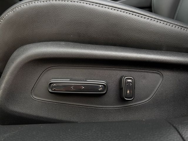 Used 2025 Platinum White Pearl Acura A-Spec Package image 28