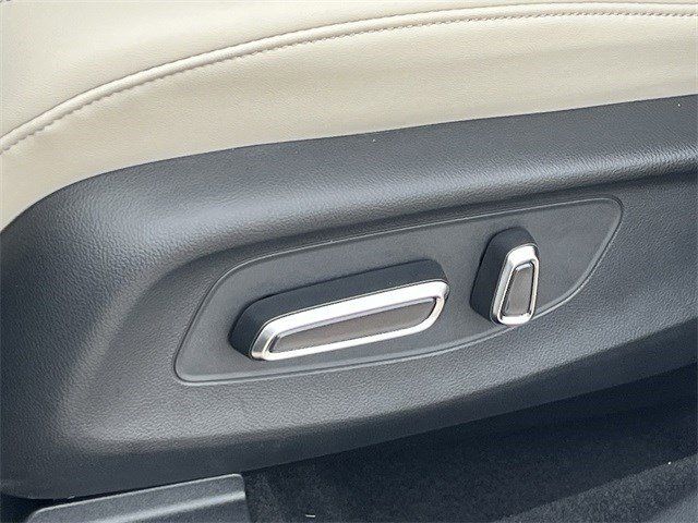 Used 2025 Platinum White Pearl Acura A-Spec Package image 28