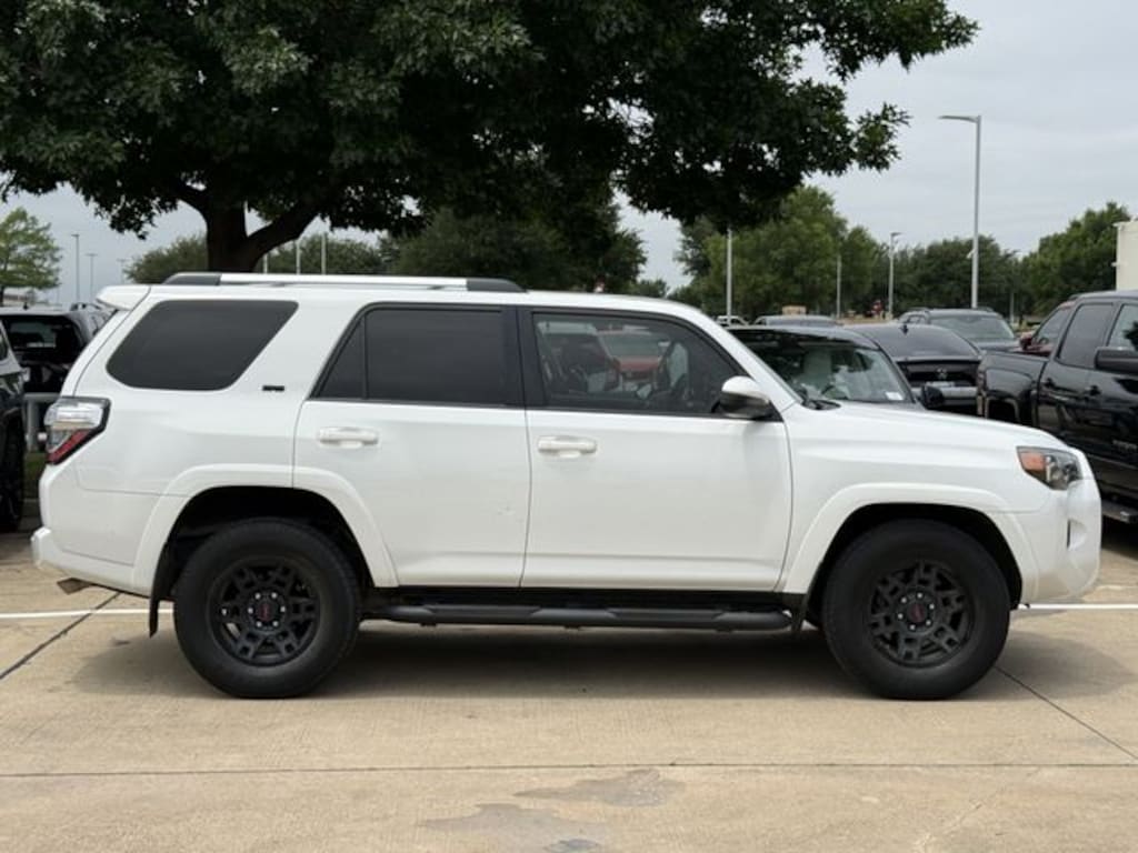 Used 2021 Toyota 4Runner SR5 SUV