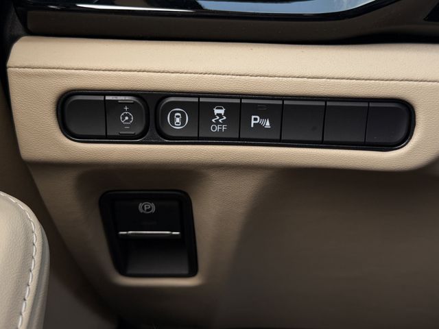 Certified Used 2025 Platinum White Pearl Acura Technology Package image 20