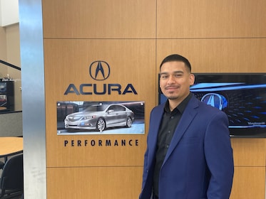 Staff member Eric Fuentes from ID_b77d98c29de2