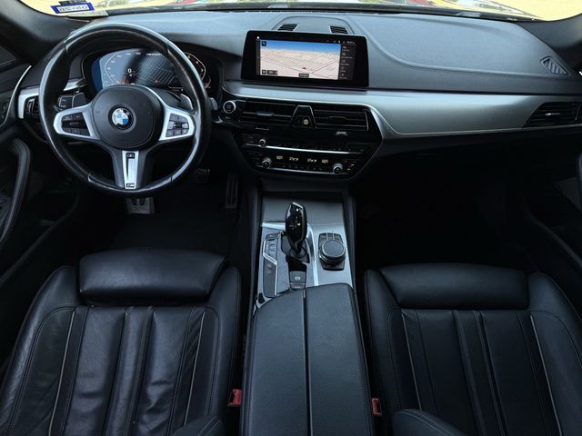 Used 2020 Carbon Black Metallic BMW M550i xDrive image 10