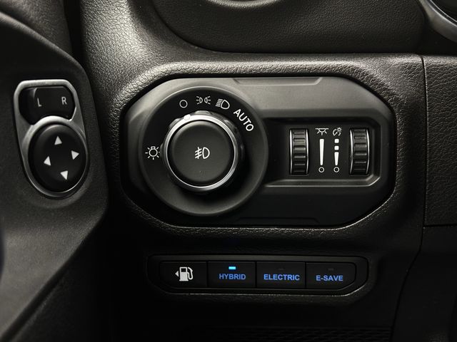 Used 2022 Sting-Gray Clearcoat Jeep Unlimited Sahara High Altitude 4xe image 25