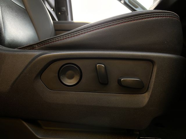 Used 2023 Summit White Chevrolet RST image 30