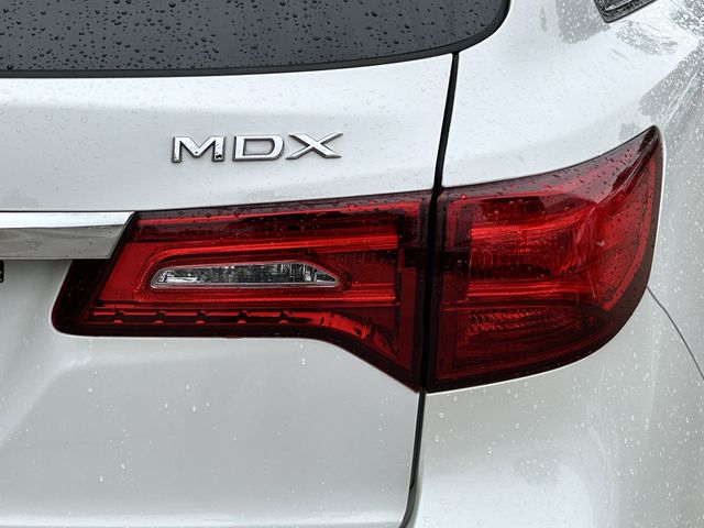 Used 2020 Platinum White Pearl Acura 3.5L image 7