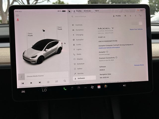 Used 2021 Pearl White Multi-Coat Tesla Long Range image 16