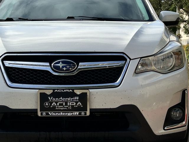 Used 2017 Crystal White Pearl Subaru 2.0i Limited image 10