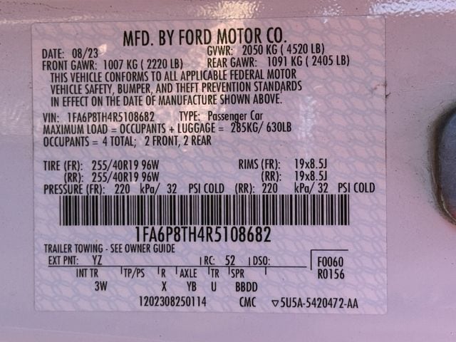 Used 2024 Oxford White Ford Ecoboost Premium image 28