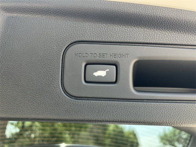 New 2026 Platinum White Pearl Acura SH-AWD Technology Package image 33
