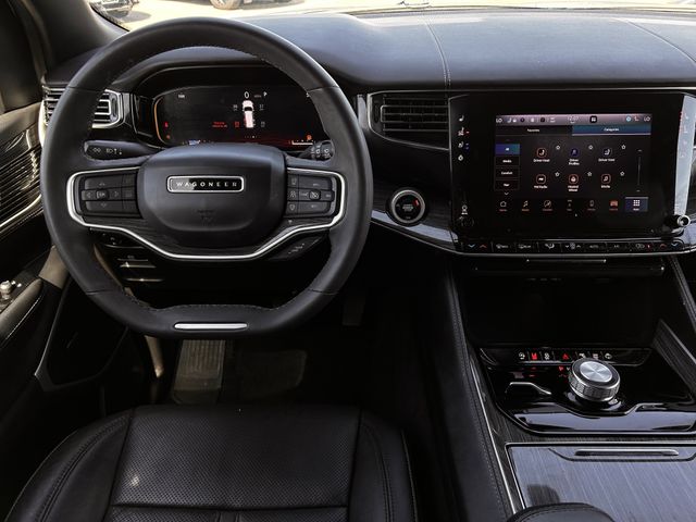 Used 2022 Diamond Black Crystal Pearlcoat Jeep Series II image 10