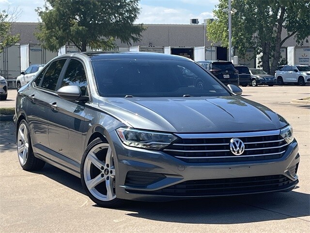 2019 Volkswagen Jetta 1.4T SE photo 2