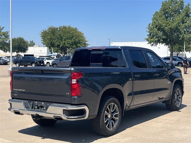 2019 Chevrolet Silverado 1500 LT photo 3