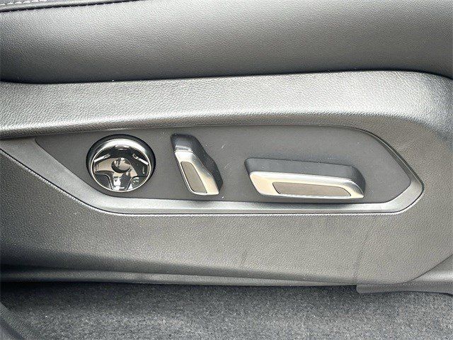 Used 2026 Liquid Carbon Metallic Acura Technology Package image 30