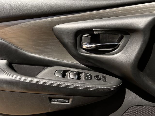 Used 2017 Gun Metallic Nissan Platinum image 26