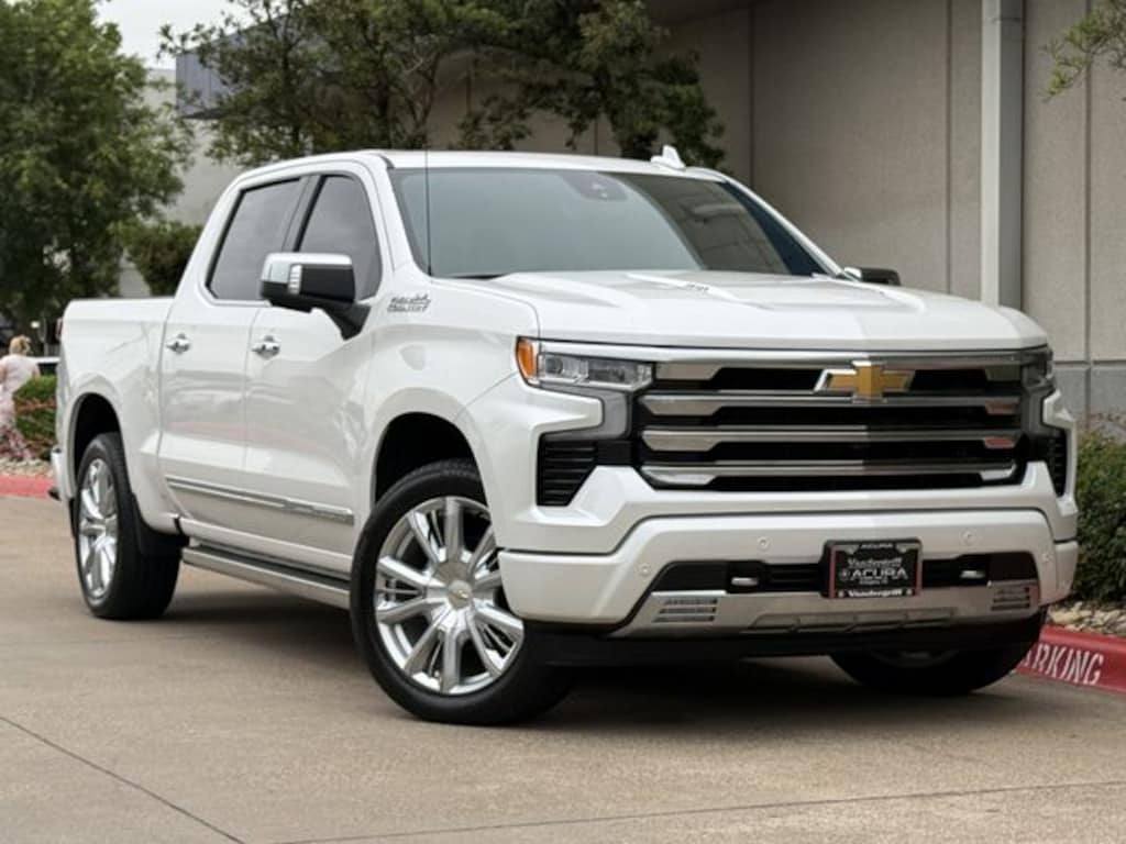 Used 2025 Chevrolet Silverado 1500 High Country Truck Crew Cab