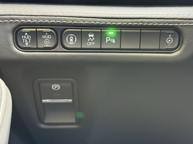 Certified Used 2025 Liquid Carbon Metallic Acura Advance Package image 22