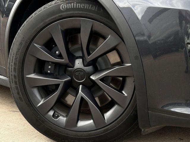 Used 2024 Stealth Gray Tesla Base image 11