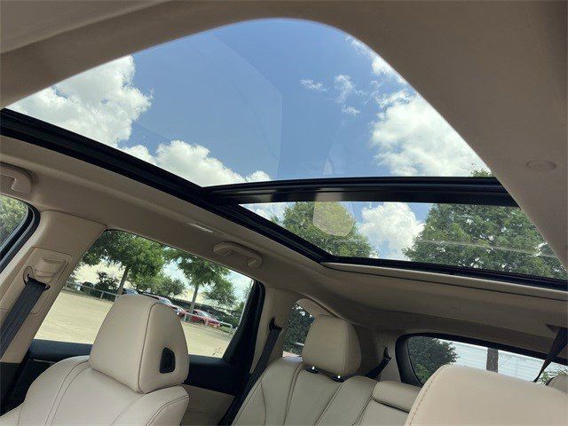 New 2026 Platinum White Pearl Acura FWD image 26