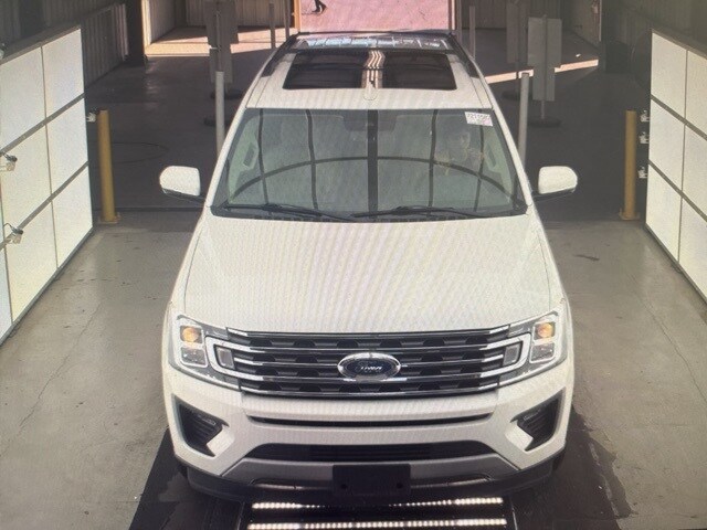 2021 Ford Expedition XLT photo 2