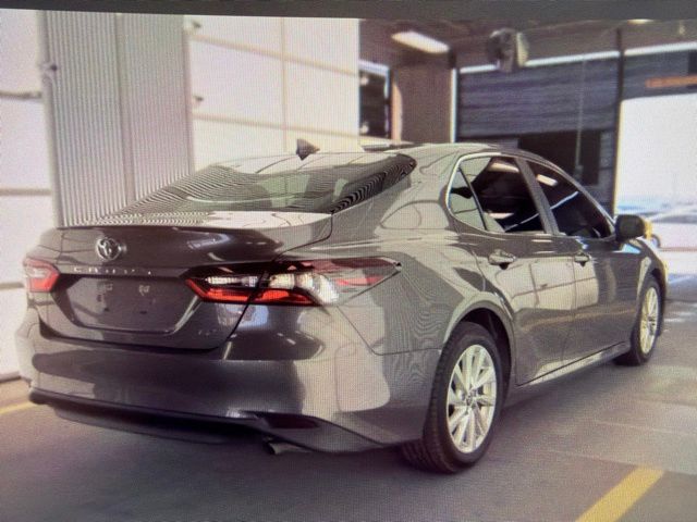 Used 2022 Predawn Gray Mica Toyota LE image 3