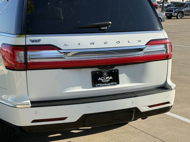Used 2021 Pristine White Lincoln Reserve image 6