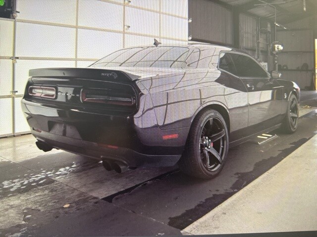 2022 Dodge Challenger SRT8 Hellcat photo 4