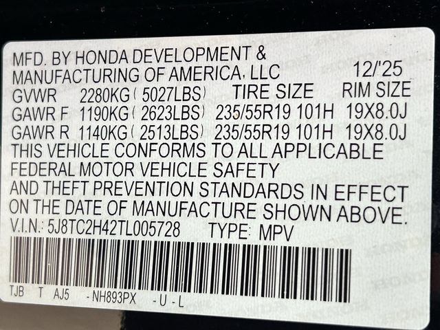 New 2026 Majestic Black Pearl Acura SH-AWD image 32