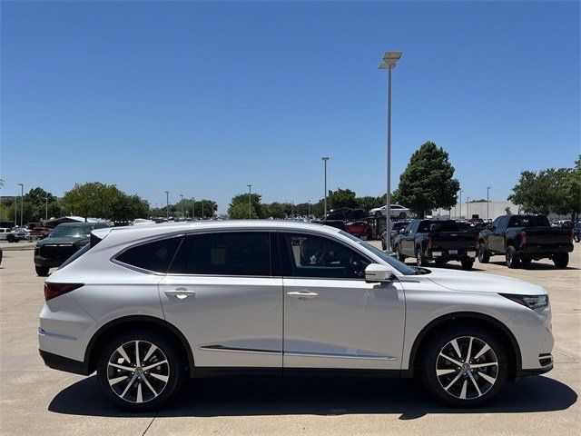 New 2026 Platinum White Pearl Acura FWD Technology Package image 3