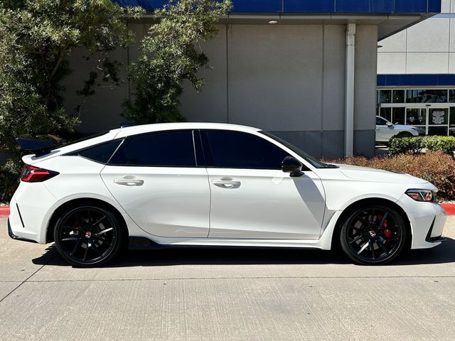 Used 2023 Championship White Honda  image 3