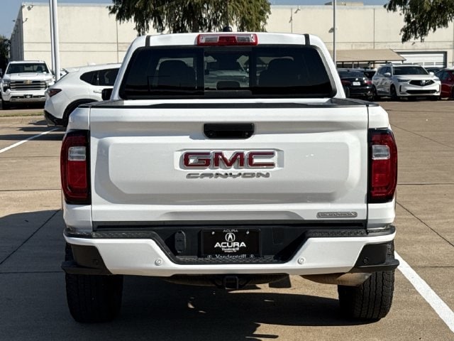Used 2024 Summit White GMC Elevation image 5