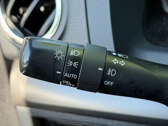 Used 2020 Cement Toyota SR5 image 21