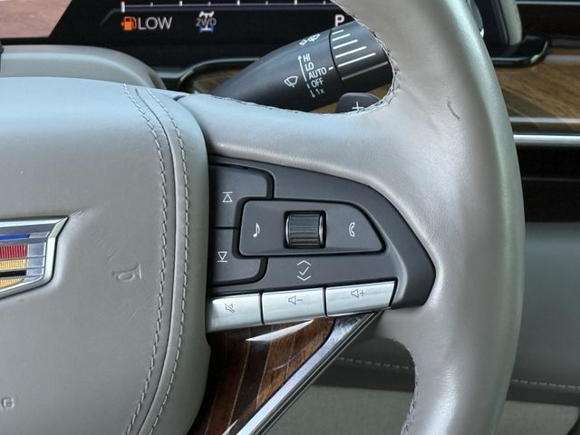 Used 2024 Crystal White Tricoat CADILLAC Sport Platinum image 13