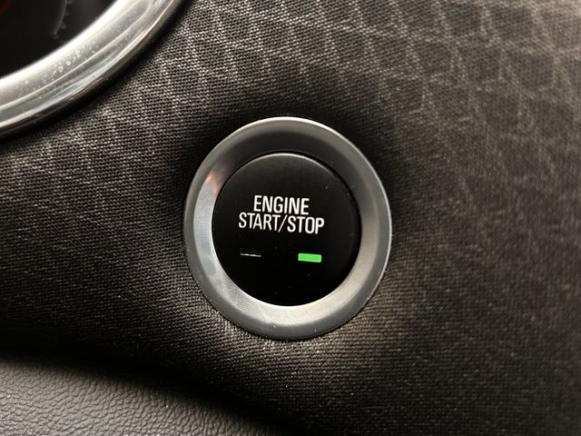 Used 2020 Summit White Chevrolet LT image 24