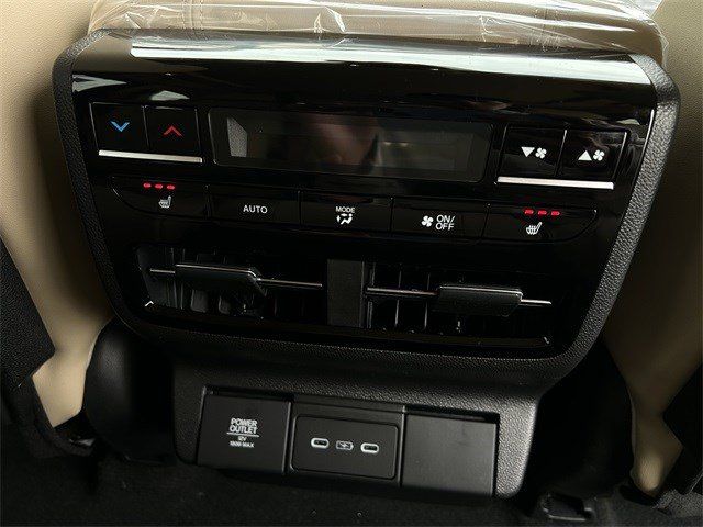 New 2026 Platinum White Pearl Acura SH-AWD Advance Package image 23