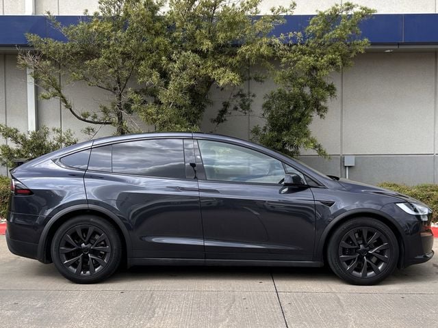 Used 2024 Stealth Gray Tesla Base image 3