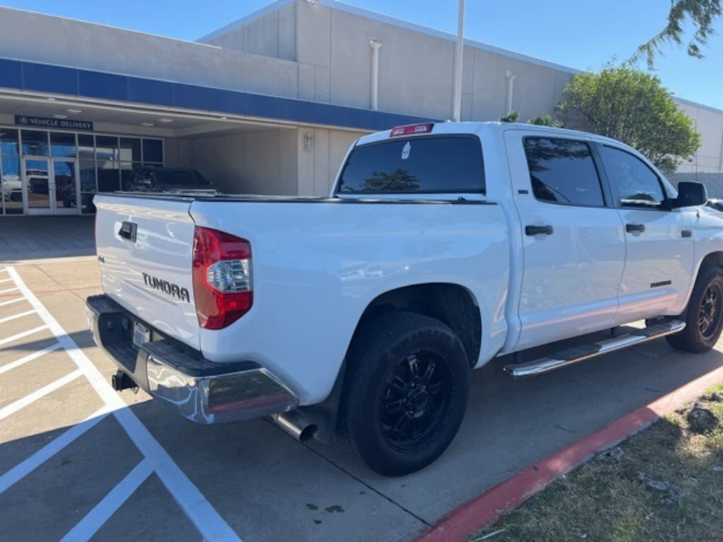 Used 2019 Toyota Tundra  Truck CrewMax