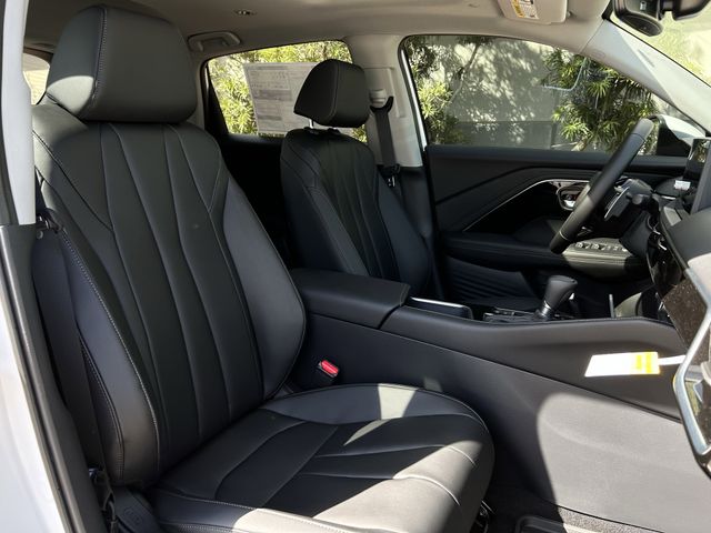 New 2026 Platinum White Pearl Acura Base image 28